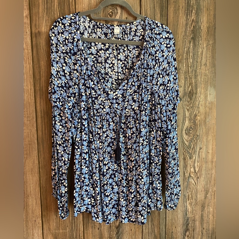 Old Navy | Long Sleeve | Floral Top
